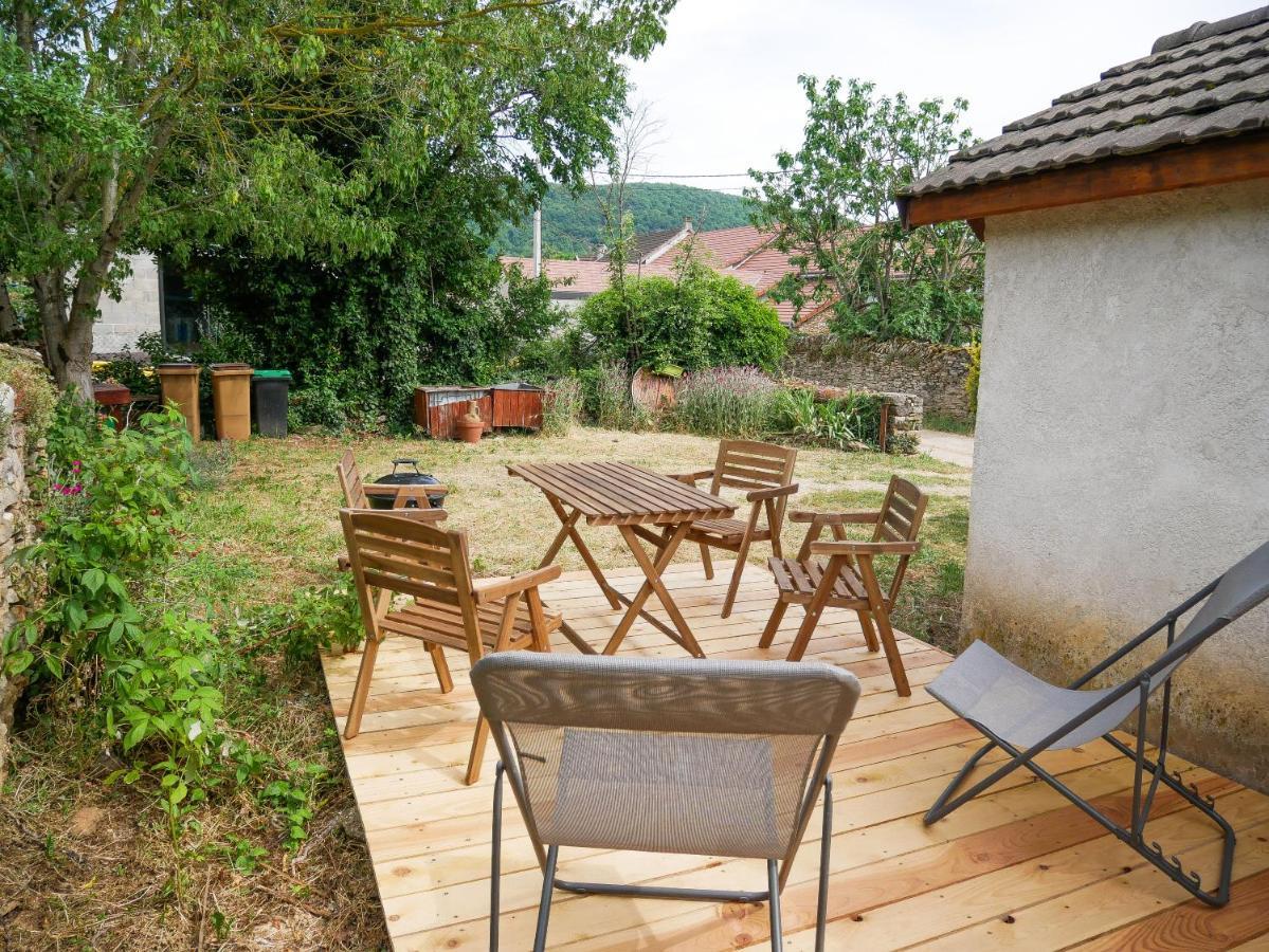 Gite Du Lavoir - Gitesdesbalcons-Com Leyrieu Exterior photo